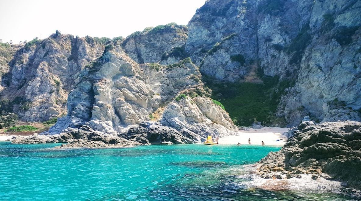 Ricadi – Capo Vaticano – Spiaggia Praia I Focu